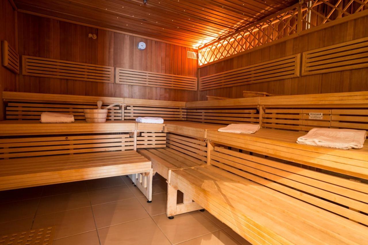 Hotel Palace Берлин Екстериор снимка A modern Finnish sauna